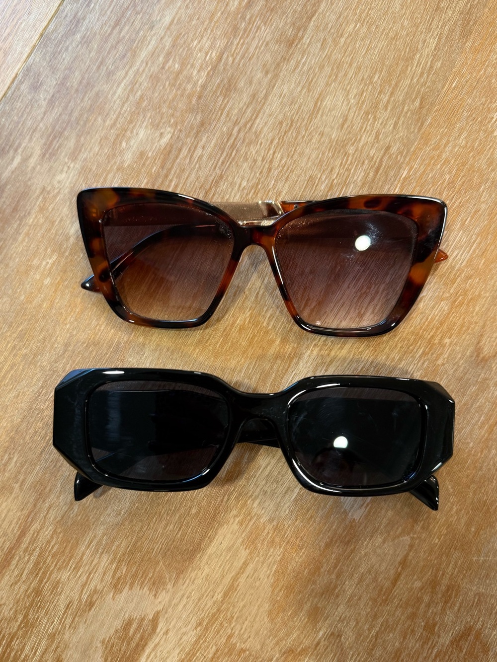 SET OF 2 Sunglasses